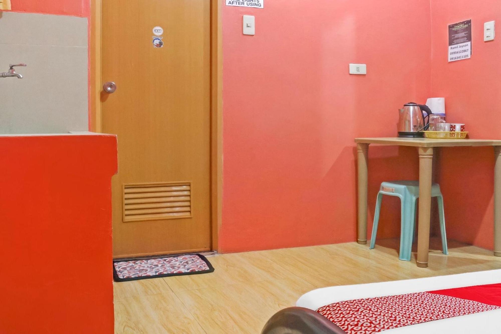 Hotel Solanos Transient House Pasay Zewnętrze zdjęcie