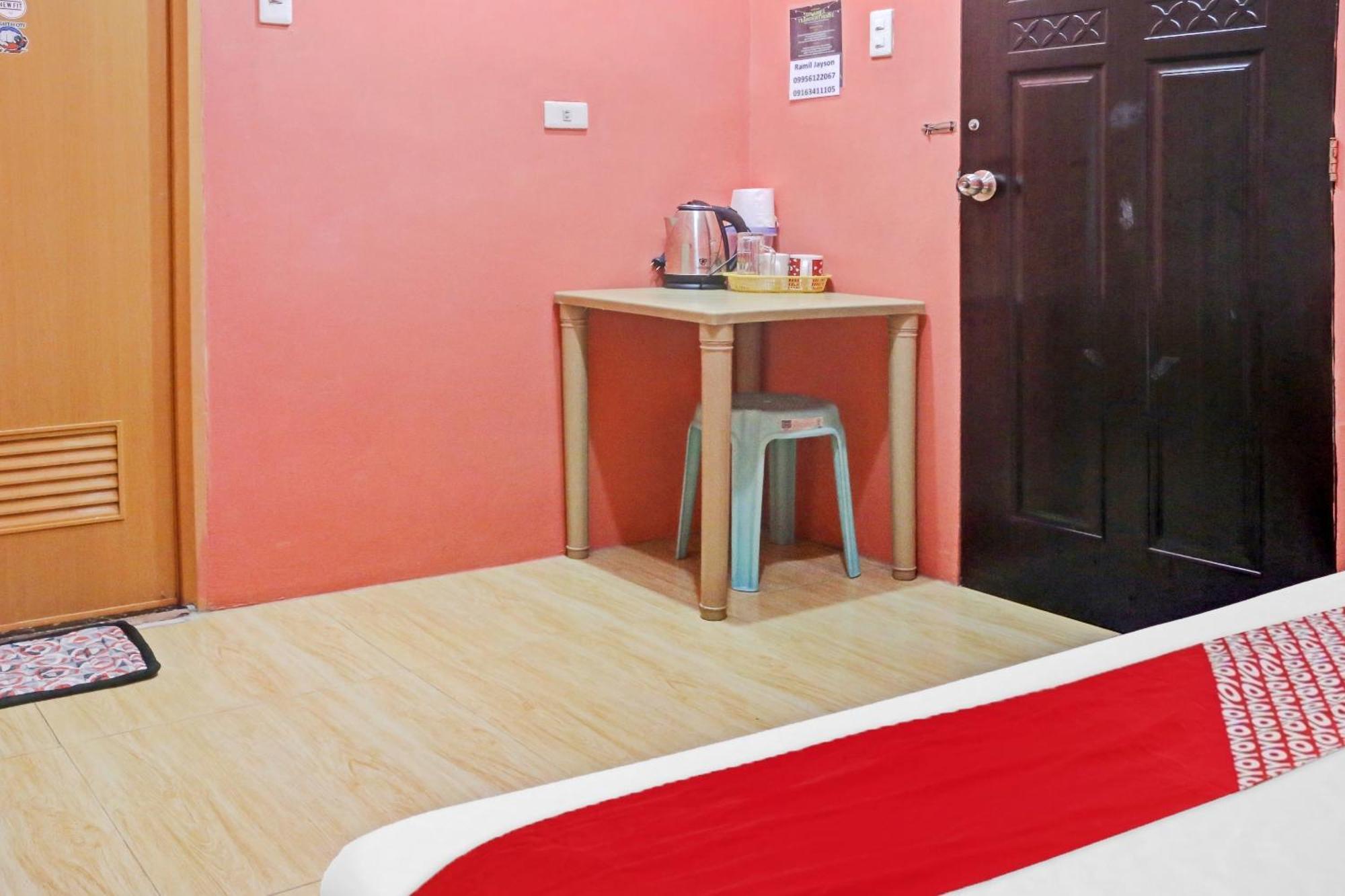 Hotel Solanos Transient House Pasay Zewnętrze zdjęcie