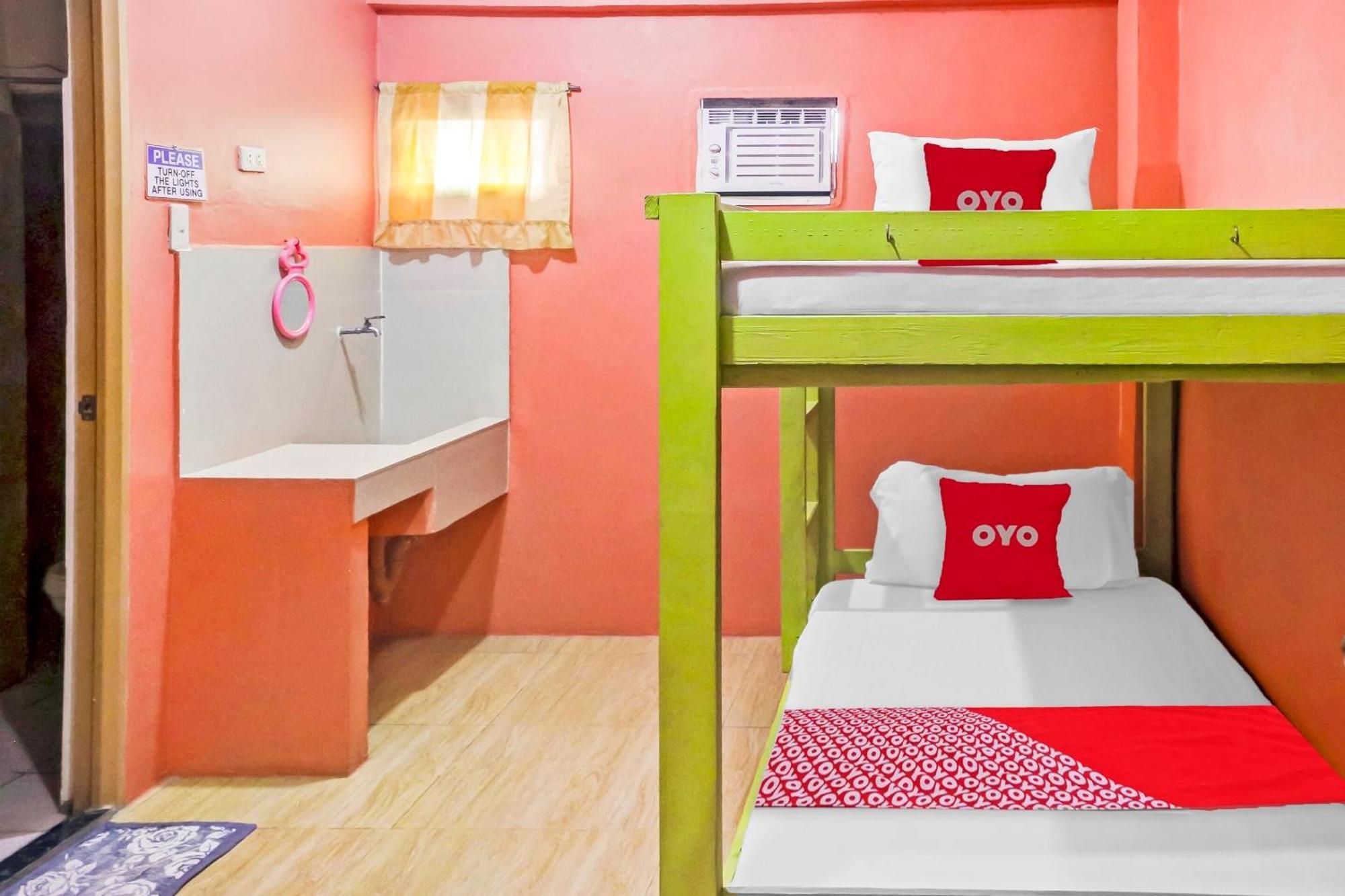 Hotel Solanos Transient House Pasay Zewnętrze zdjęcie