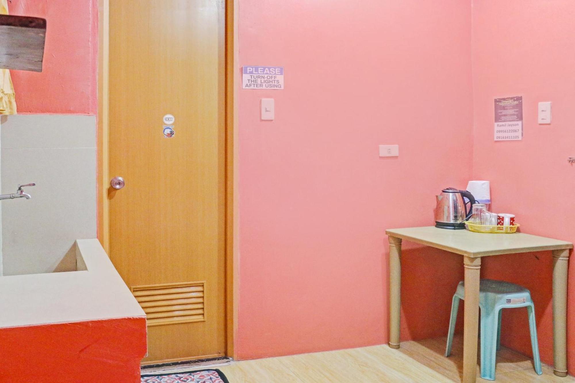Hotel Solanos Transient House Pasay Zewnętrze zdjęcie